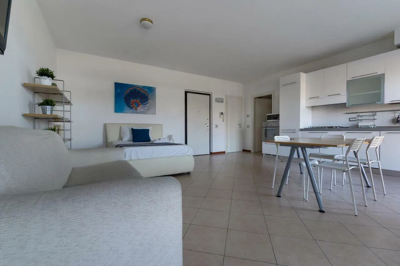 Casa Da Suite Linea Milan 0*,  Italy
